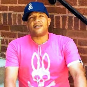 Meet your Posher, Edwardo